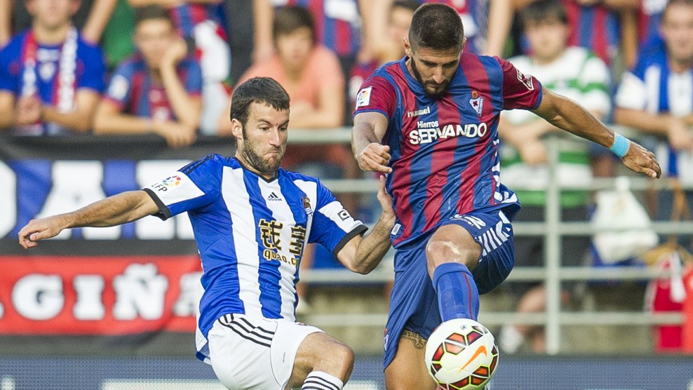 Prediksi Bola Deportivo La Coruna vs Eibar 20 Desember 2015